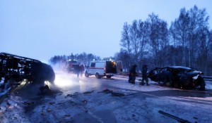 В ДТП под Новосибирском погибли четыре человека