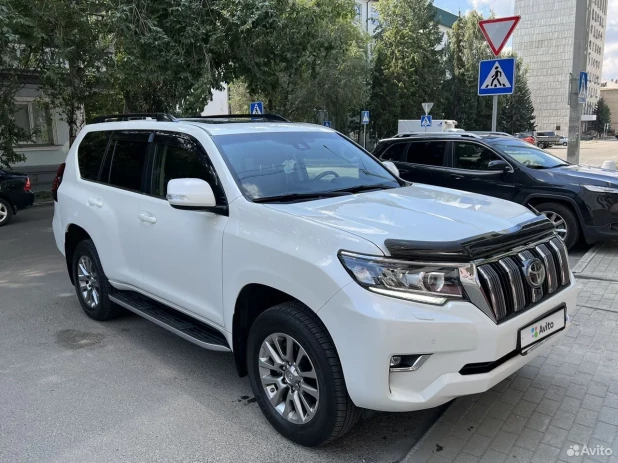 Toyota Land Cruiser Prado 2018 года выпуска за 6 млн рублей