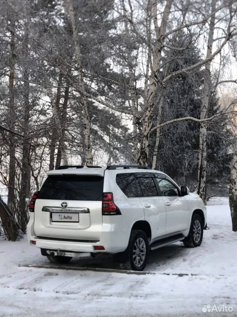 Сказочный красавец. Сверкающий Land Cruiser Prado продают за 6 млн рублей в  Барнауле