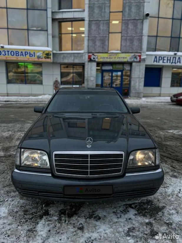 Mercedes-Benz S-класс, 1996 года выпуска за 800 тыс. рублей 