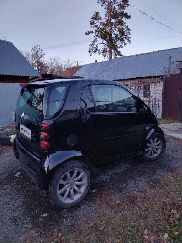 Smart Fortwo 2006 года выпуска за 400 тыс. рублей