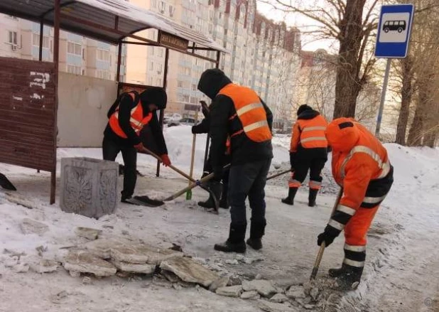 Как чистят снег в Барнауле