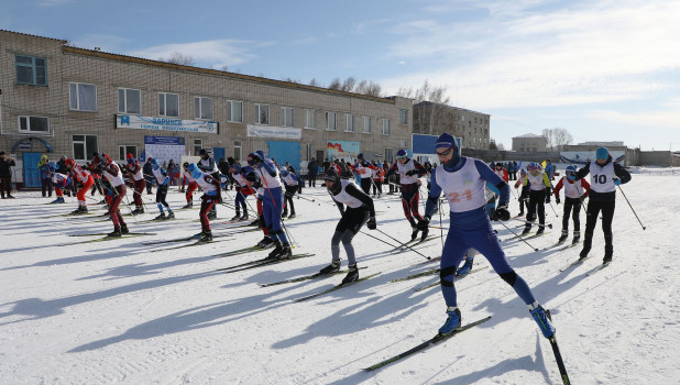 Алтай-Кокс проведет традиционный лыжный турнир.