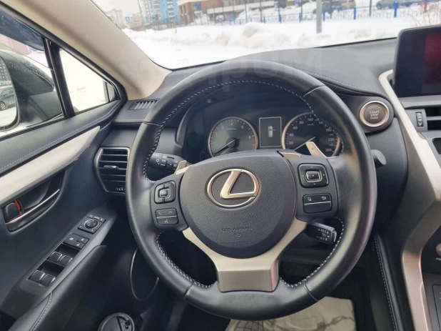 Lexus NX200 за 4 млн рублей