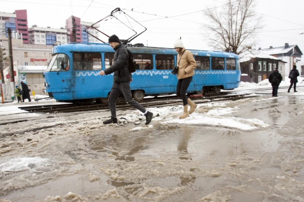 Мартовская оттепель в Барнауле.