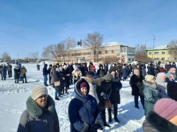 Митинг в Волчихе.