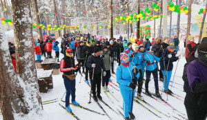Старт лыжного марафона, посвященного 30-летию компании «Мария-Ра».