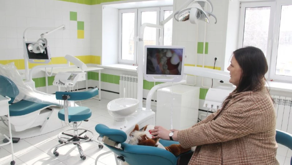 Только спокойствие. В Новоалтайске построили передовую поликлинику и будут лечить детям зубы во сне