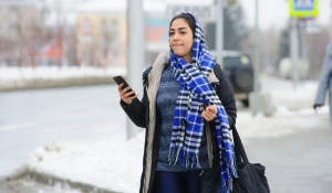 Девушки на улицах Барнаула 