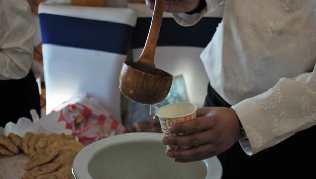 Окрестности «Горхи-Тэрэлж». Национальные монгольские блюда.