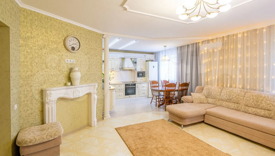Уютную и светлую квартиру без соседей продают за 11,5 млн рублей в Барнауле