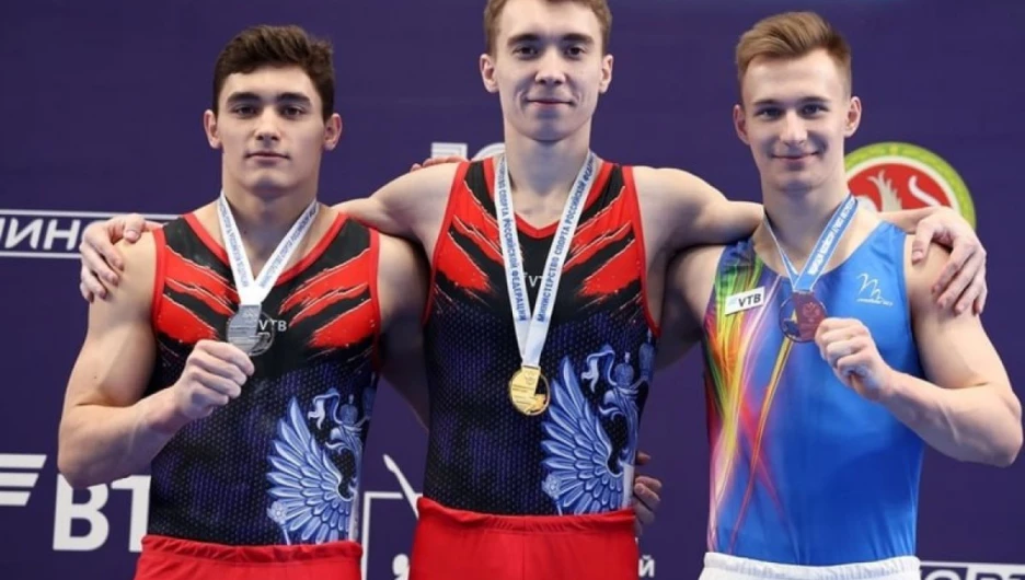 Гимнаст из Барнаула собрал полный комплект медалей чемпионата России