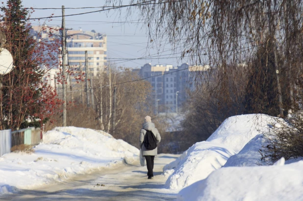 Снег в Барнауле. 