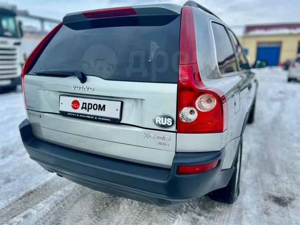 Продажа Volvo XC90, 2004 год в Барнауле.