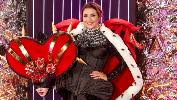 Под маской Пиковой Дамы скрывалась певица Жасмин