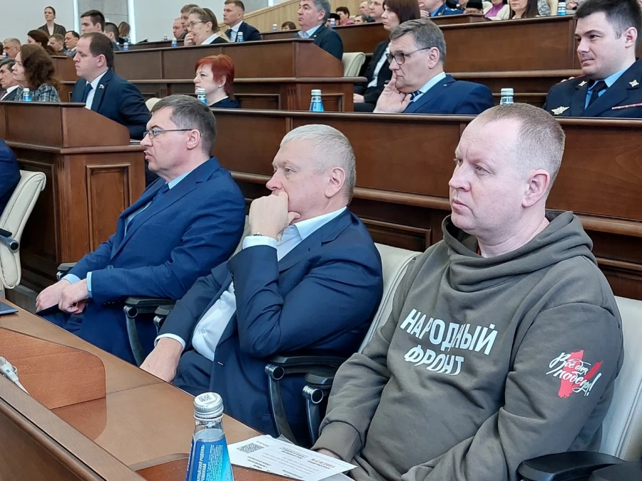 Депутаты барнаула. Депутат города барнаула. Депутаты г барнаул. Депутаты г барнаул. Депутаты барнаула фото.