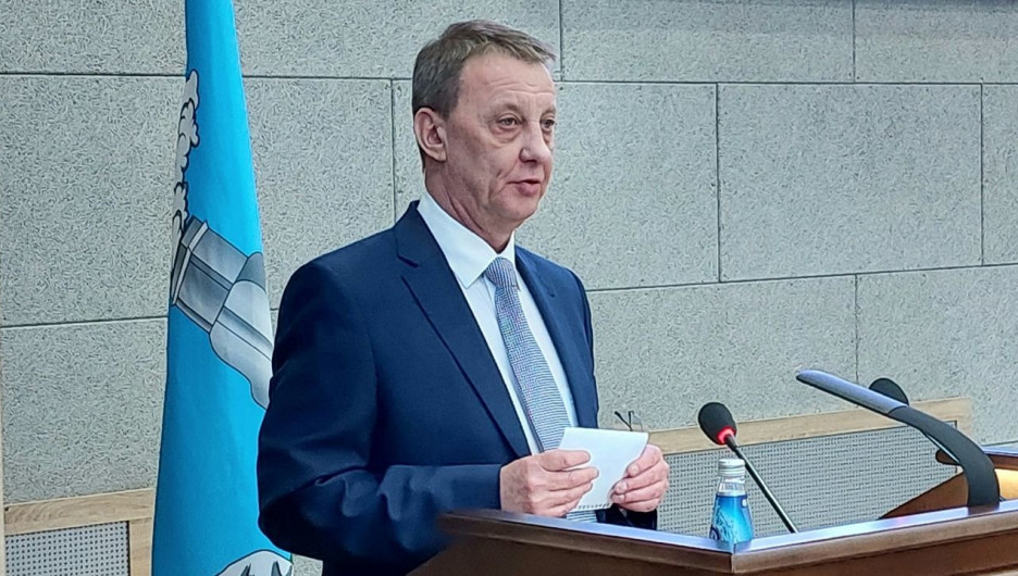 Глава Барнаула выступил с отчетом перед депутатами гордумы