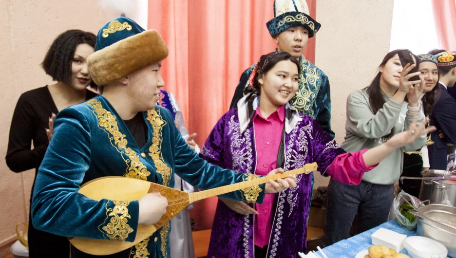 Навруз в АлтГУ.