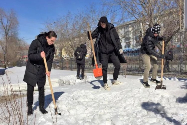 Акция "чистый четверг".