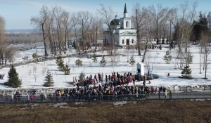 Толпа на Нагорном парке.