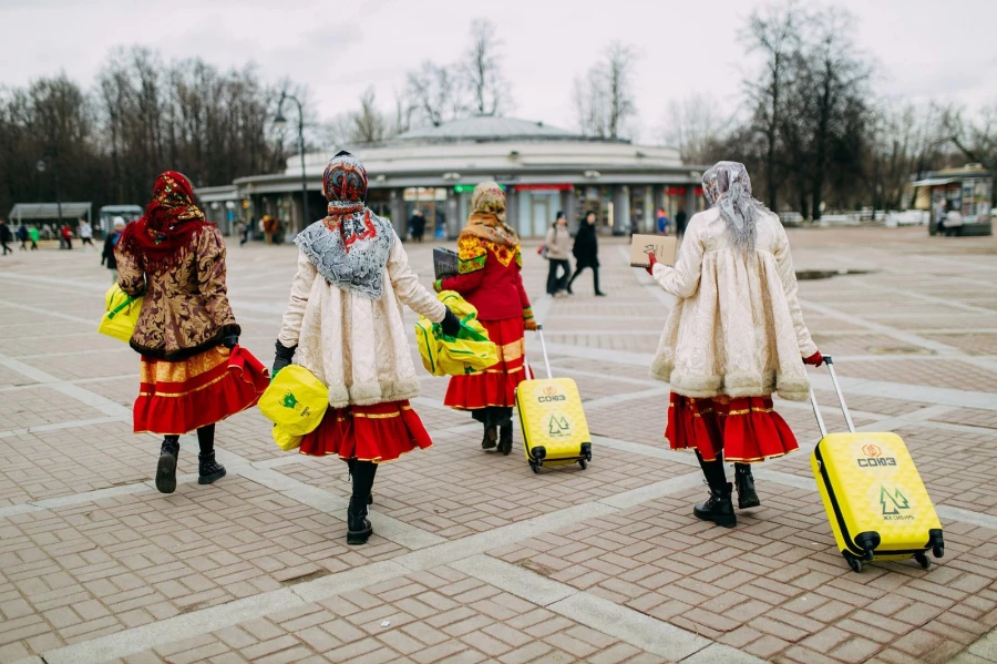 «Нашествие» на Московском проспекте.