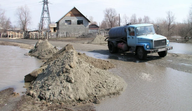 Весна в Затоне, фото 2004 года.