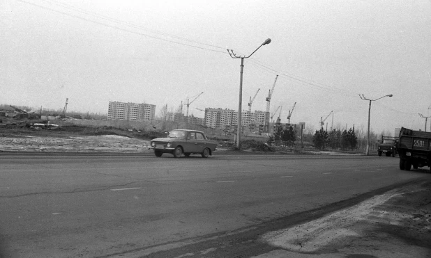 Весна в Барнауле, фото 1989 года.