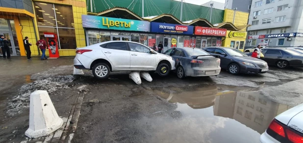 ДТП на Павловском тракте.