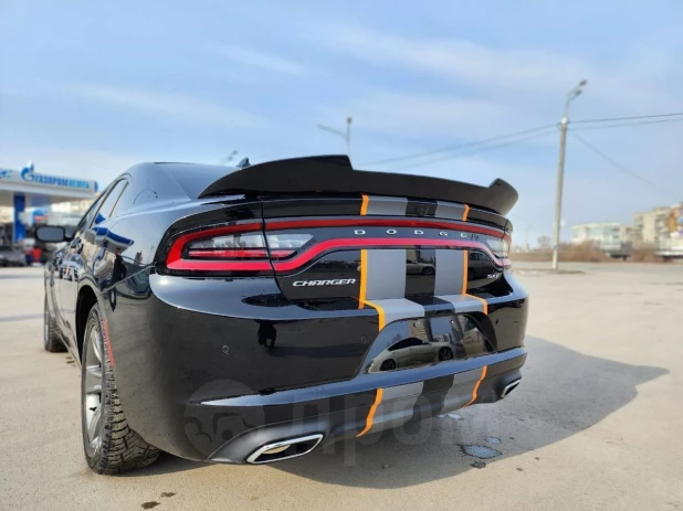 Dodge Charger 2017 года за 2,3 млн рублей