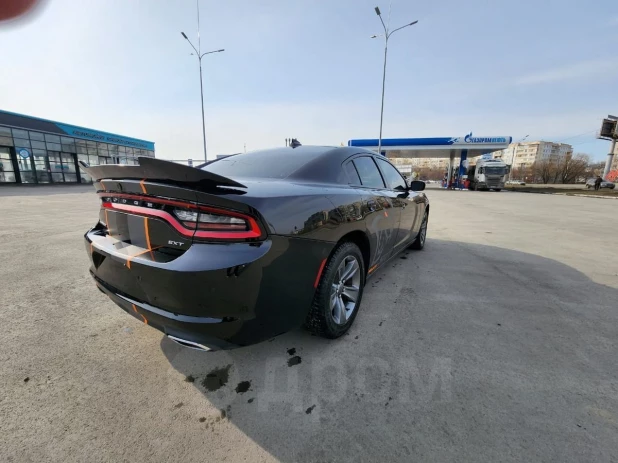 Dodge Charger 2017 года за 2,3 млн рублей