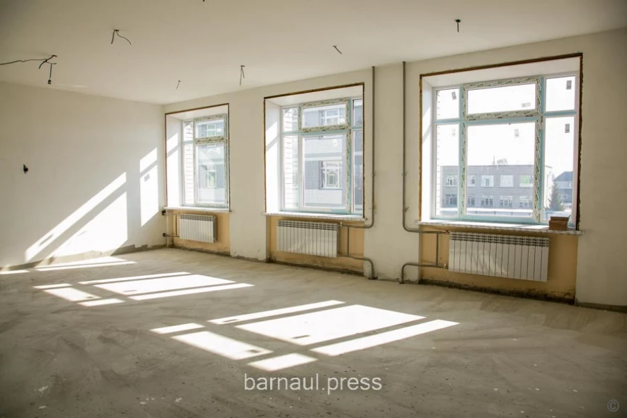 Строительство пристроя к школе № 98 в селе Власиха.