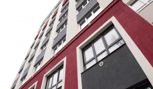 Девятиэтажный дом на ул. Беляева, 14 для переселенцев из аварийного жилья и детей-сирот.