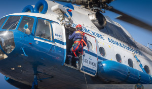  Как в Барнауле прошли учения спасателей на вертолете
