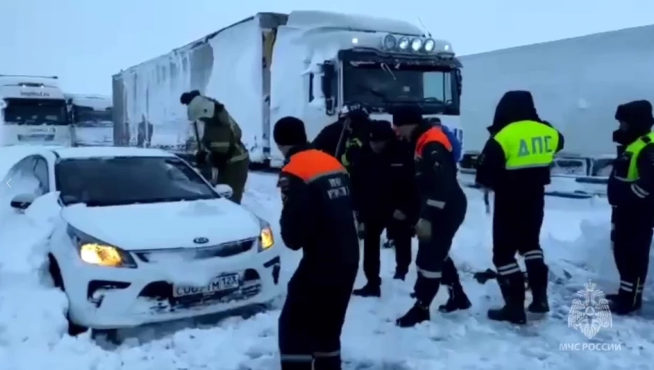 Снегопад в Ростовской области.