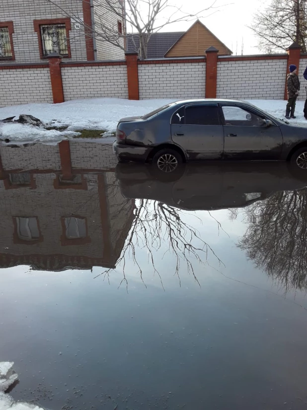 Вода в селе Солнечное, 30 марта. 