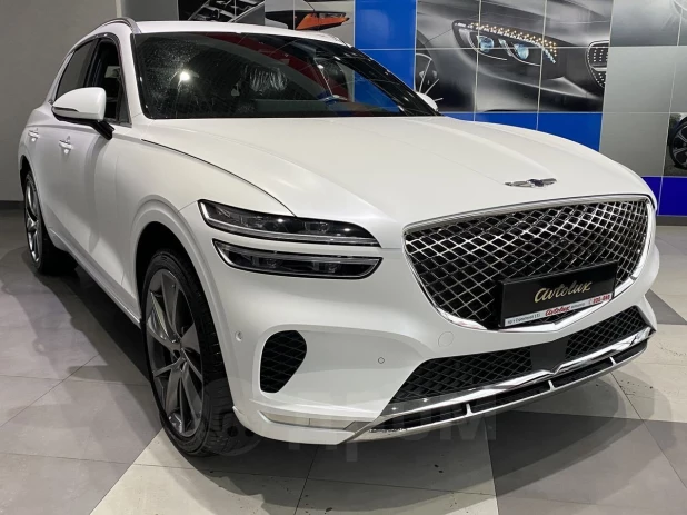 Genesis GV70 продают за 7 млн рублей в Барнауле

