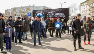 Состоялось торжественное открытие нового центра смешанных единоборств Топ Тим Сибирь по улице ул. Взлётной, 2в.