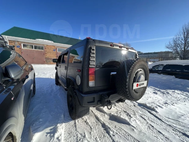 Hummer H2 2003 года за 1,8 млн рублей