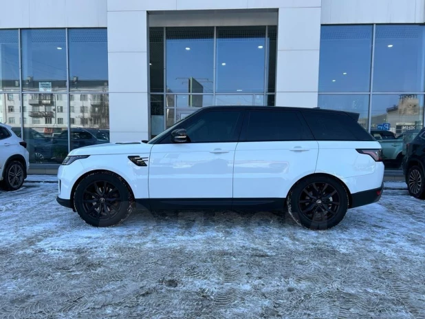 Range Rover Sport продают за 6 млн рублей в Барнауле