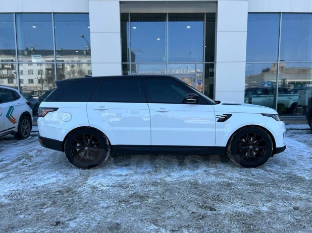 Range Rover Sport продают за 6 млн рублей в Барнауле