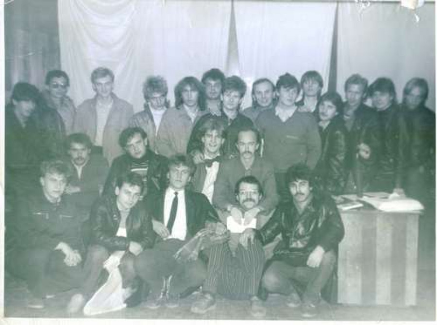 Первый барнаульский рок-клуб, фото 1987 года.