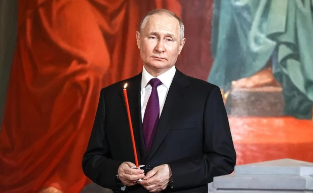 Путин на богослужении. 