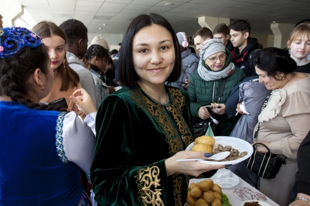 Праздник национальной кухни в АлтГТУ.