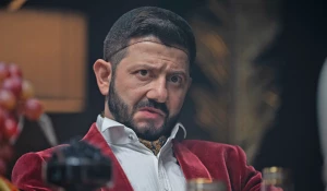 Кадр из шоу "Галустян+".