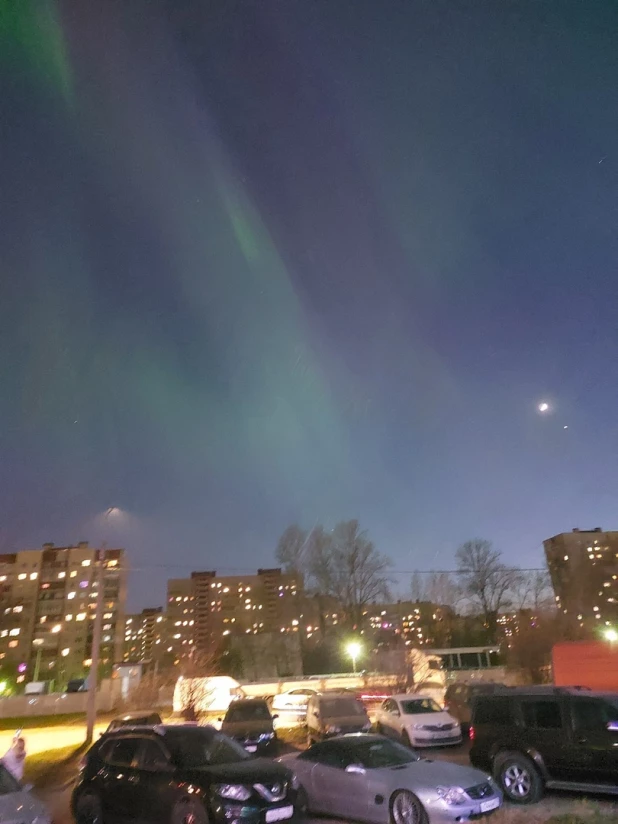 Северное сияние над Петербургом