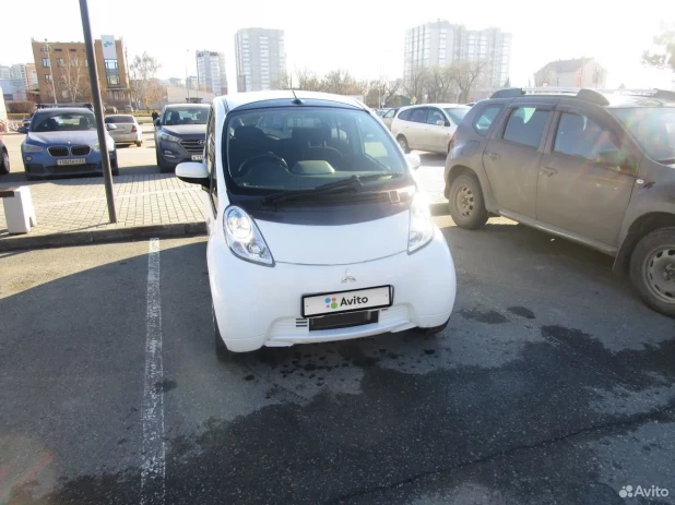 Mitsubishi i-MiEV 2009 года выпуска за 380 тыс. рублей