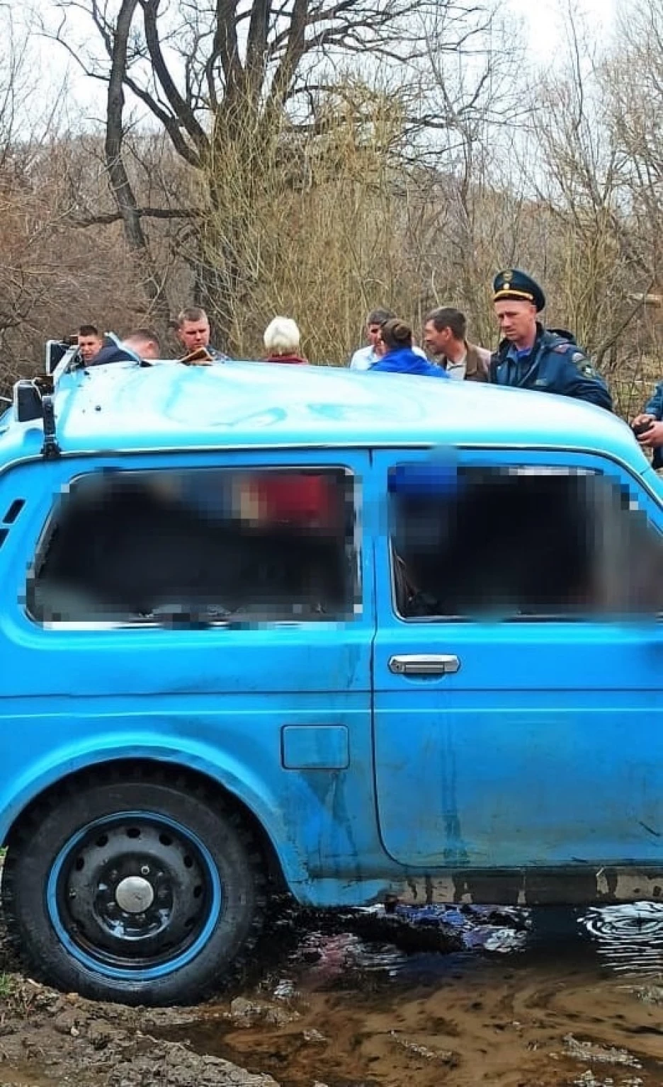 В Следкоме рассказали, как три человека утонули в автомобиле в Алтайском  крае