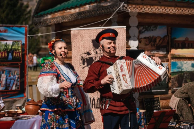 Фестиваль «Цветение маральника».