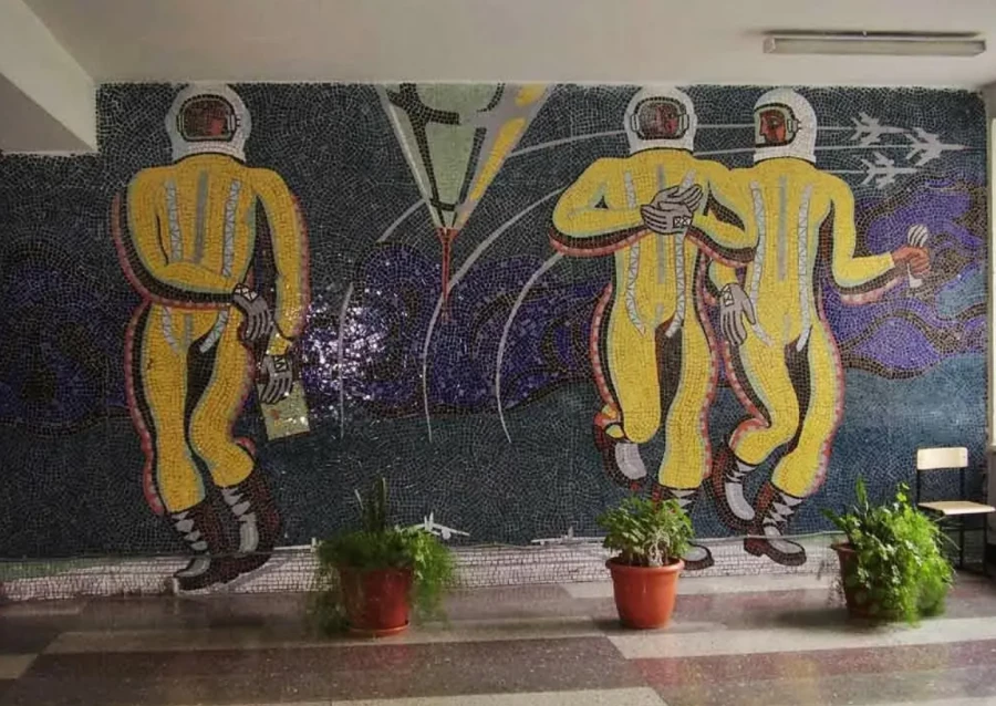 БЮИ. Космонавты. 