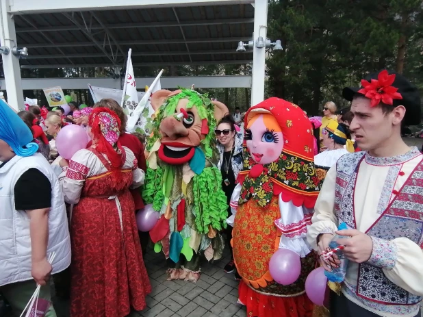 Фестиваль "Цветение маральника"